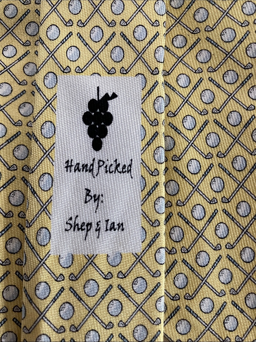 Vineyard Vines - Men’s Yellow Golf Clubs Silk Neck Tie